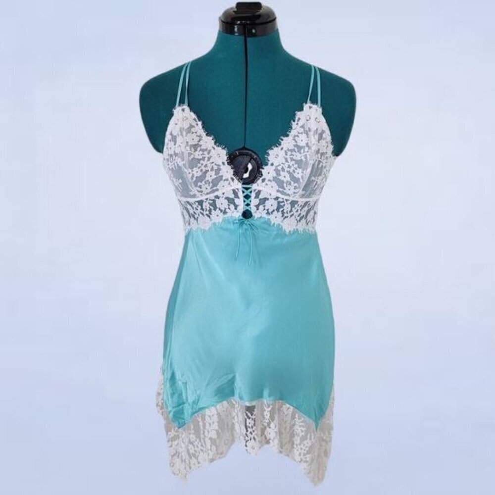 Victoria's Secret Tiffany‎ Blue Satin Lace Bridal Chemise Slip - Size Medium